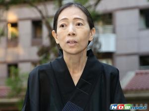 67歲許純美消失演藝圈！腫一大圈、穿拖鞋上街　近況曝光惹人心疼
