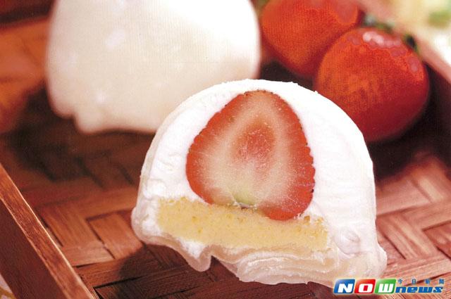 ▲一米特觀光工廠過年期間推出雪苺娘DIY體驗。〔圖／一米特創藝美食館提供〕