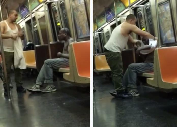 ▲街友在紐約地鐵內裸上身直發抖，暖男立刻脫下衣服替他細心穿上。（圖／翻攝自臉書）