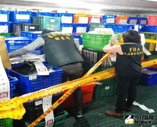 ▲精彩集團旗下餐廳使用逾期食品，除了臘腸及熟魚卵之外，連冰淇淋也過期。（圖／食藥署提供）