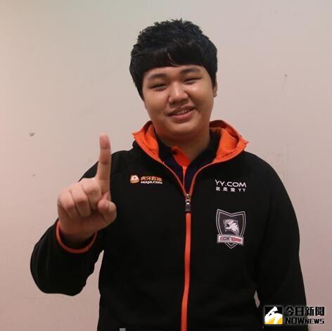 ▲ROX Tigers PraY的艾希過去在S5世界大賽中讓外界跌破眼鏡，「艾希體系」也成功讓不敗SKT在世界賽上輸了一場。（圖／翻攝自網路）