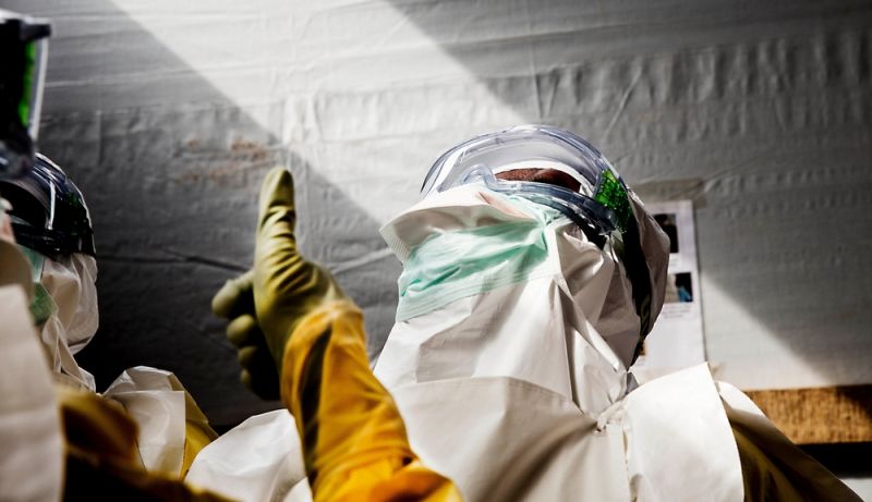 ▲經過艱苦且長時間的抗戰，西非伊波拉疫情終於宣告結束！但無國界醫生提醒不可掉以輕心。©Anna Surinyach