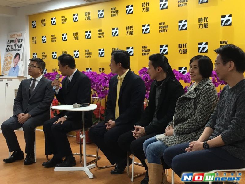 ▲民進黨立法正副院長參選人蘇嘉全、蔡其昌下午赴時代力量黨中央拜會尋求支持。（圖／記者楊淳卉攝,2016.1.29）