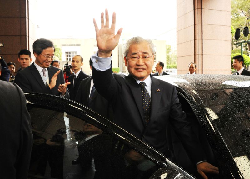 ▲卸任行政院長毛治國呼籲朝野支持新閣揆。（圖／行政院提供2016.02.01）