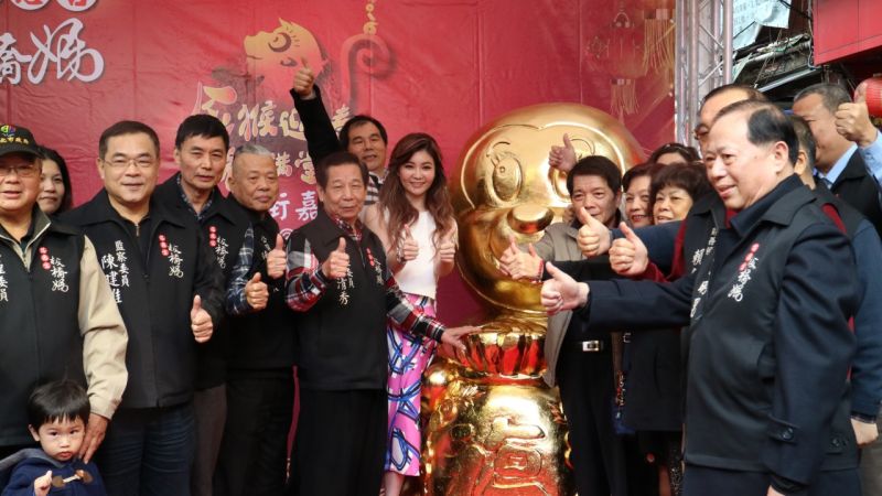 ▲慈惠宮主委江清秀等出席民藝大街嘉年華活動宣傳記者會。（圖／記者黃村杉攝）