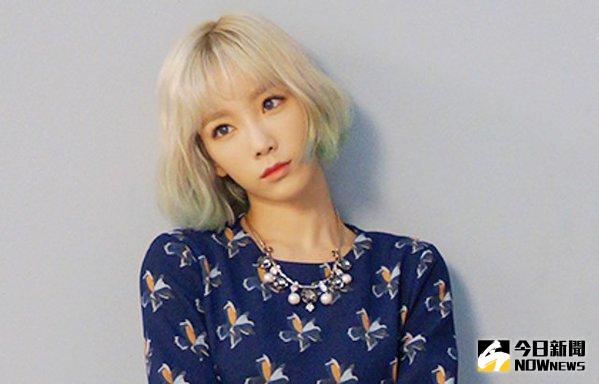▲太妍將招牌長髮剪掉換成短髮。（圖／翻攝自Kpopn推特）