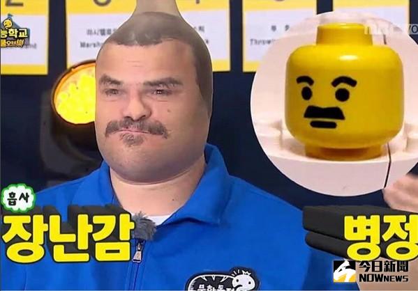 ▲傑克•布萊克套上絲襪壓平的五官，簡直是樂高小人的臉。（圖／翻攝自Instagram）