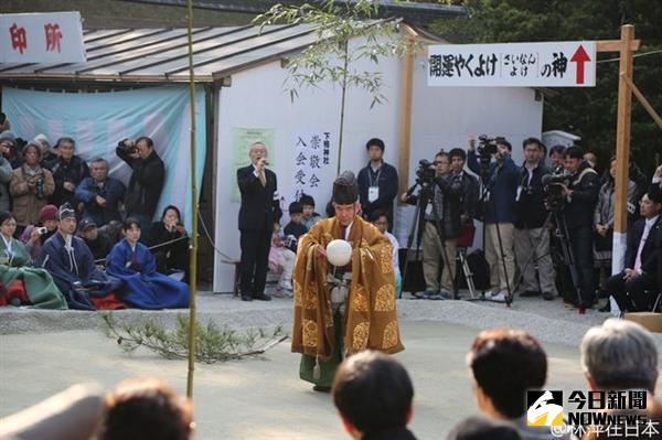 日本新年蹴鞠表演