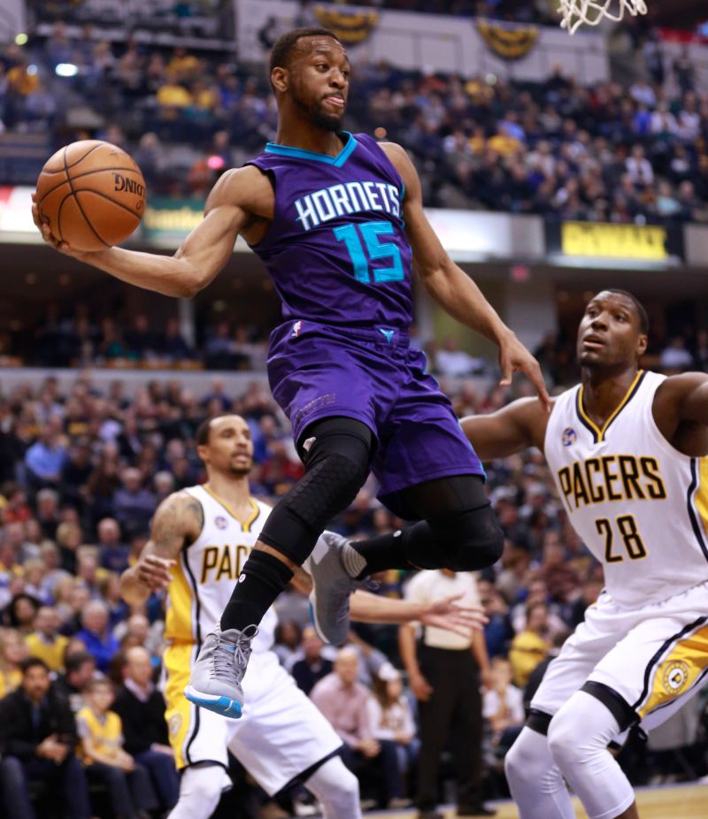 NBA／沃克2.4秒致勝拉桿 黃蜂險勝溜馬 | 運動 | NOWnews今日新聞
