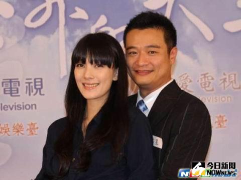 林佑星（右）以前經常跟張晏菻公開曬恩愛。（資料照。2016.03.26）