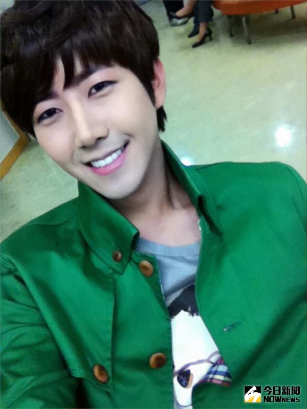 ▲光熙現自封是美男子。（圖／翻攝自韓網，2015.10.06）