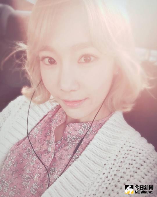 ▲太妍在濟州島拍攝畫報。（圖／翻攝自太妍IG）