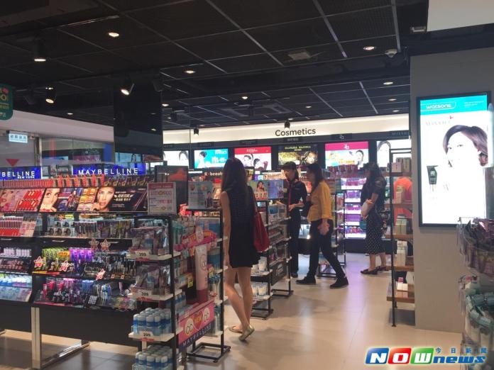 ▲屈臣氏在西門町的武昌二店正式開幕，成為必逛景點之一。（圖／記者彭夢竺攝，2015.5.8）