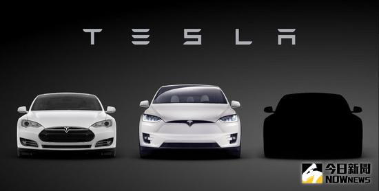 ▲小學生搭Uber打翻水，弄濕搭乘的特斯拉Model 3地毯，遭司機索賠4.1萬元。台灣特斯拉正式回應曝光，Cheap笑是打臉司機。（示意圖／NOWnews資料照）