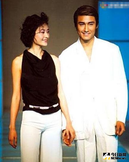 胡兵與包海青。