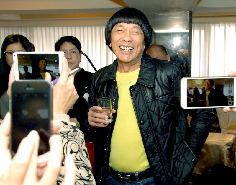 ▲豬哥亮、戲劇製作人李蕙、華視總經理王麟祥出席華視春酒。（圖／華視，2016.03.02）