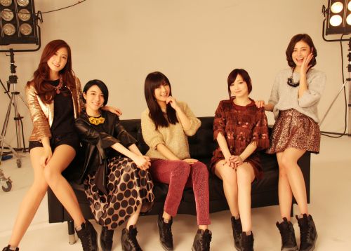 ▲宇珊、寶兒、大元、庭萱、洪詩赴大陸宣傳。（圖／華研提供，2016.03.29）