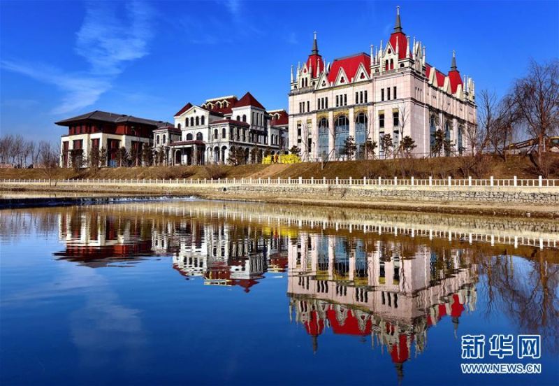 這是唐山世園會會場內的國際園