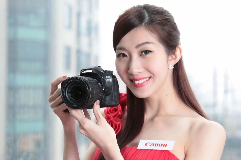 ▲Canon EOS 80D承襲「雙像素CMOS自動對焦」(DAF) 技術，帶來Live View 即時顯示模式與短片拍攝時對焦性能提升（圖／Canon提供）