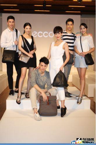 ▲模特兒穿搭春夏時尚新品的時尚走秀。（圖／記者賴鵬翔攝,2016.3.25）