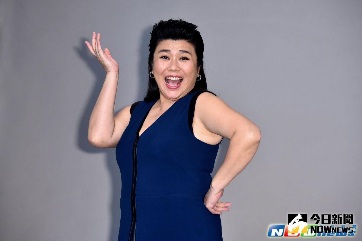 ▲林美秀加入華研拍攝宣傳照。（圖／記者林柏年攝影，2016.03.07)