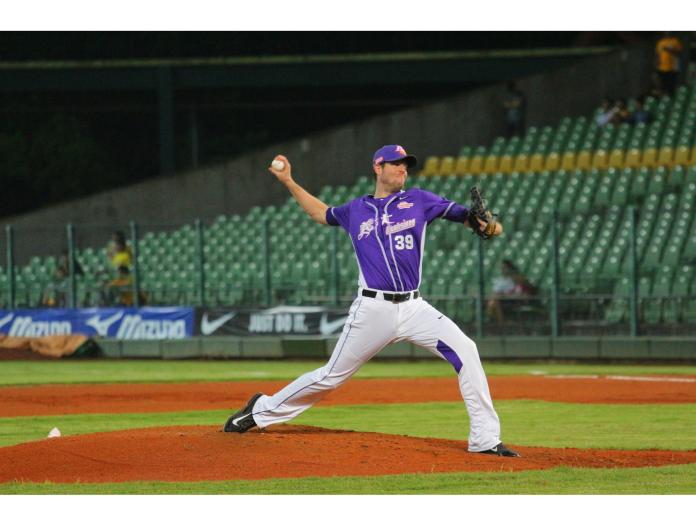 ▲羅力上季風光贏得投手三冠王，但中職27年開幕至今有些跌跌撞撞。（圖／資料照／義大犀牛提供）