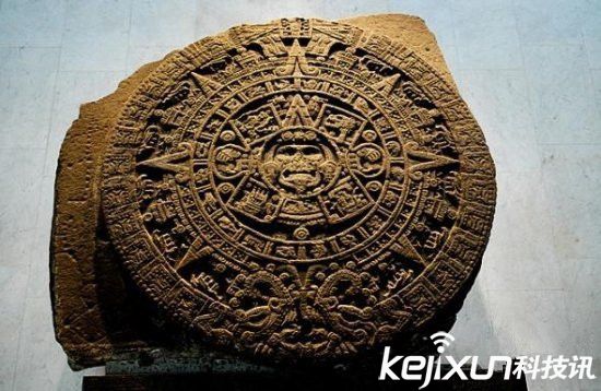 大疆初創團隊合影。