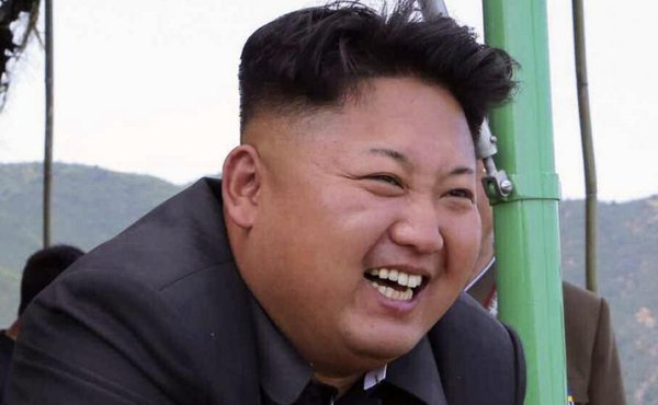 ▲北韓領導人金正恩曾於2015年底宣稱擁有氫彈，當時南韓認為北韓只是虛張聲勢，直到6日上午多國氣象局均偵測到北韓豐溪里核子基地附近，發生規模5.1地震，隨後北韓國營媒體便播報證實，北韓已經成功試爆「氫彈」。（圖／翻攝自推特）