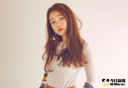 ▲Oh My Girl成員勝熙突昏倒被緊急送醫。（圖／翻攝自Soompi 推特）