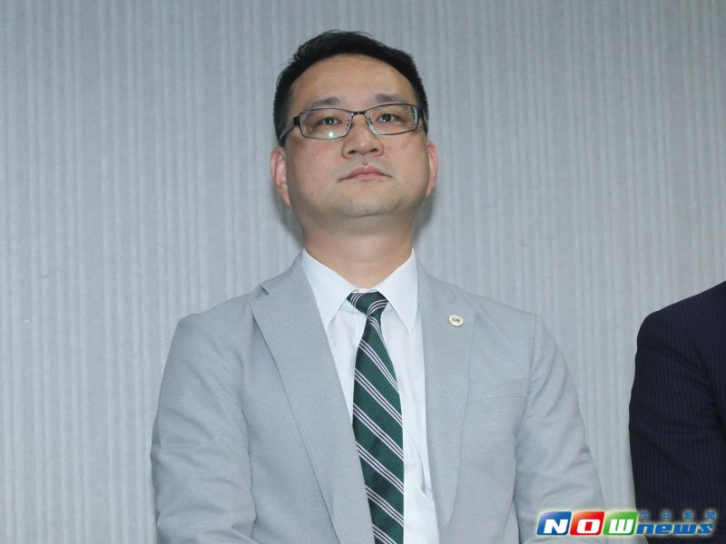 ▲民進黨新任黨秘書長洪耀福今開記者會公布新一波的黨務人事，圖為黨發言人阮昭雄。（圖／記者陳明安攝，2016.5.25）