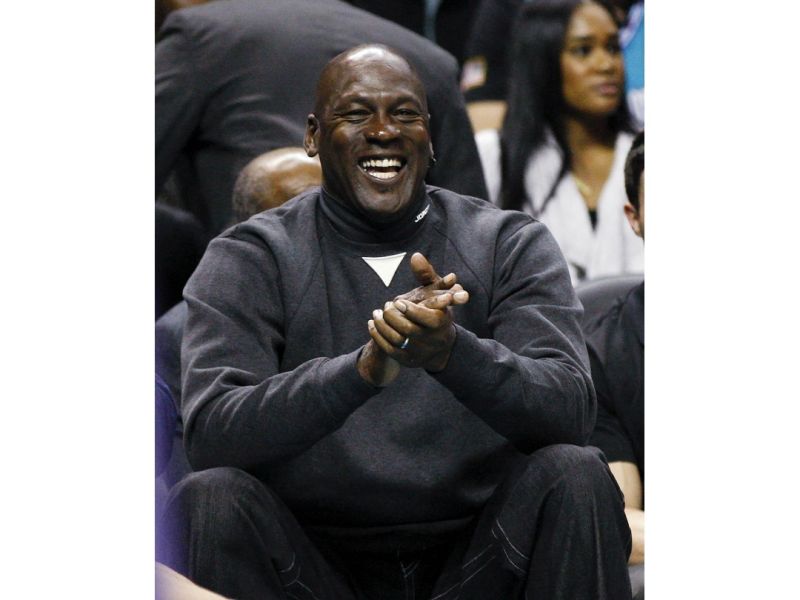 ▲Michael Jordan去年賺進1.1億美元，為退休球員吸金之冠。（圖／美聯社／達志影像）