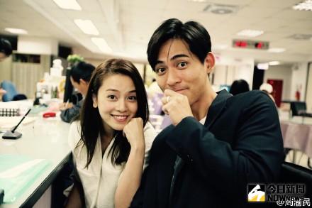 ▲周渝民（仔仔）在微博上分享喜訊，宣布和女友喻虹淵結婚。（圖／翻攝自周渝民微博，2015.11.10）