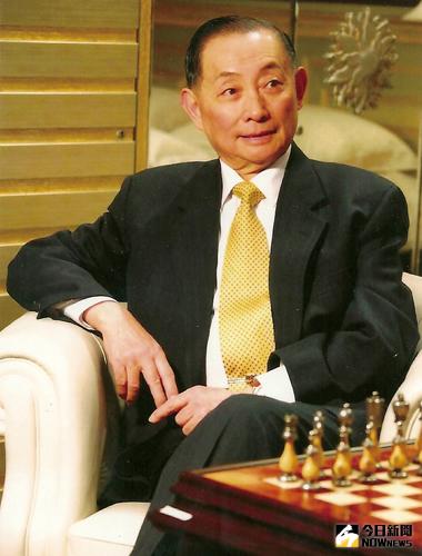 梅葆玖。