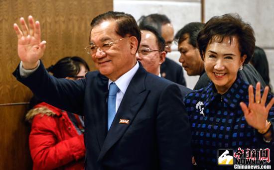 資料圖為連戰夫婦。