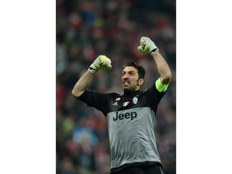 38歲的Gianluigi Buffon完全不顯老，本季共有20場比賽不讓對手得分，率領尤文圖斯衛冕成功，義甲冠軍五連霸。（圖／美聯社／達志影像）