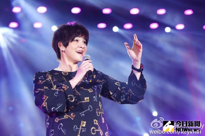 ▲柯以敏因太過毒舌遭節目炒魷魚。（圖／擷自柯美伊mindy微博，2016.04.02）