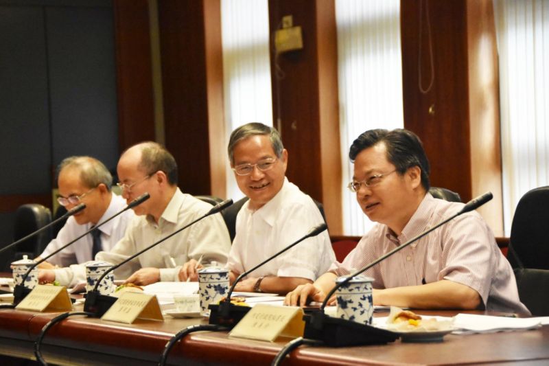 ▲準國發會主委陳添枝（中）拜會現任主委林祖嘉，雙方期盼政務交接無縫接軌。（圖／國發會提供）