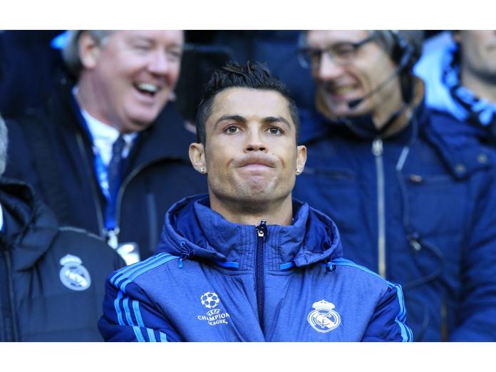 皇馬巨星Cristiano Ronaldo腿筋拉傷，近3場比賽僅能在場下作壁上觀。（圖／美聯社／達志影像）