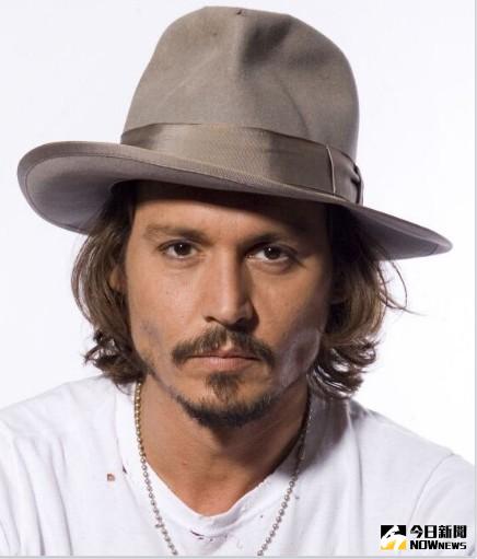 ▲強尼戴普也愛法式髮品。（圖／公關提供）