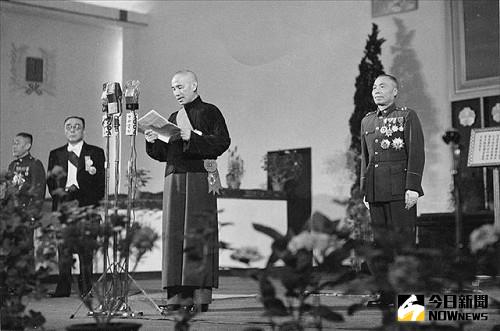 ▲中華民國第一任總統蔣中正和副總統李宗仁就職演說。（圖／翻攝自網路）