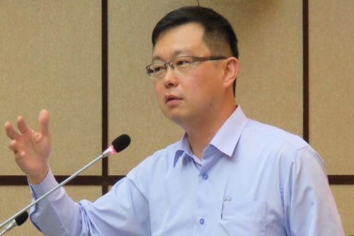 李退之「打總統牌」拓人脈？驚爆赴中見國台辦　同窗梁文傑說話了