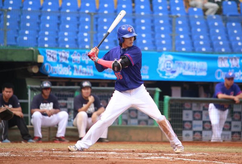 ▲中華培訓隊曹佑寧攻守皆有表現。（圖／中華職棒提供）