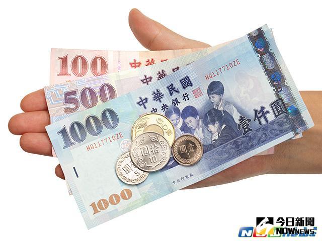▲景氣差不敢花錢？在低利率時代，3月底郵政儲金存款成長4.2%。（圖／本報資料照片，NOWnews製）