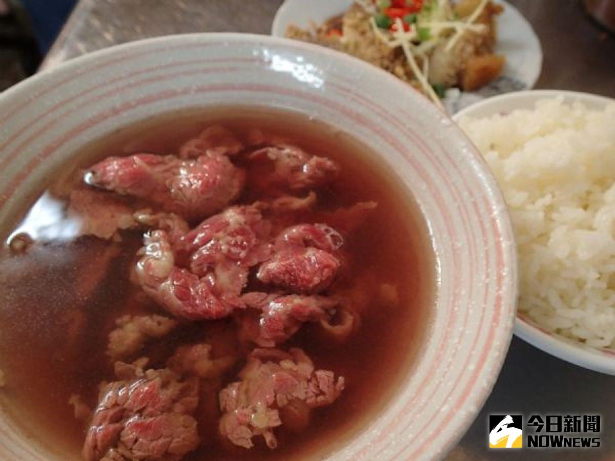 台南物價飛漲？網批牛肉湯「價格噁心」　遭人一面倒狂酸
