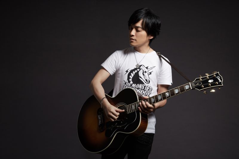 ▲五月天怪獸二度與愛牌合作，推出個人設計電木吉他。（圖／相信音樂提供，2016.05.30）