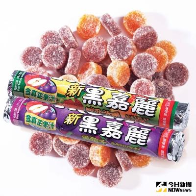 ▲台灣雀巢首度引進冰品，看好在台灣原黑嘉麗粉絲基礎下，選定黑嘉麗黑莓風味冰棒打頭陣，5月25日起在全台7-ELEVEN獨家限量開賣。（圖／雀巢提供）