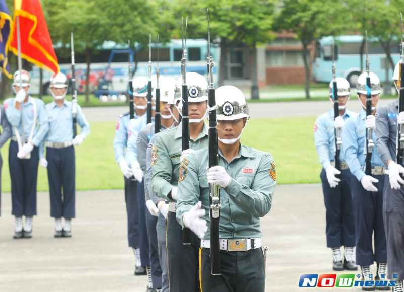 ▲國軍聯合樂儀隊於10日上午在憲兵指揮部忠貞營區進行聯合操演勤務訓練，期望在總統就職典禮上，將最完美的表演呈現在國家元首及外賓面前。（圖／記者陳明安攝.2016.5.10）