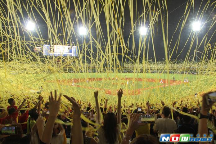 ▲中信兄弟封王。（圖／吳政紘攝）