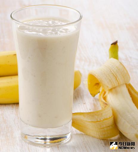 ▲01營養師游艾書指出，雖然「香蕉豆漿減肥法」能攝取到身體所需的營養成分，但因為香蕉的鉀離值過高，有些人可能不適合這樣吃法。（圖／公關照片）