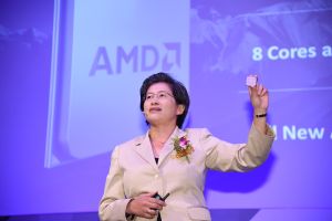 半導體女王／台灣吸AMD等國際廠力挺　專家：靈活應變能力是關鍵
